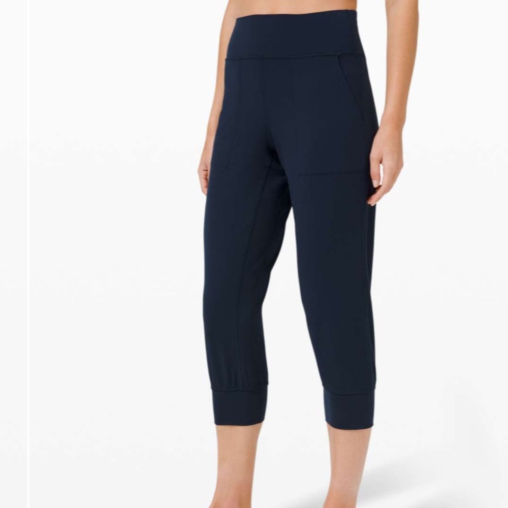 Lululemon align jogger cropped
